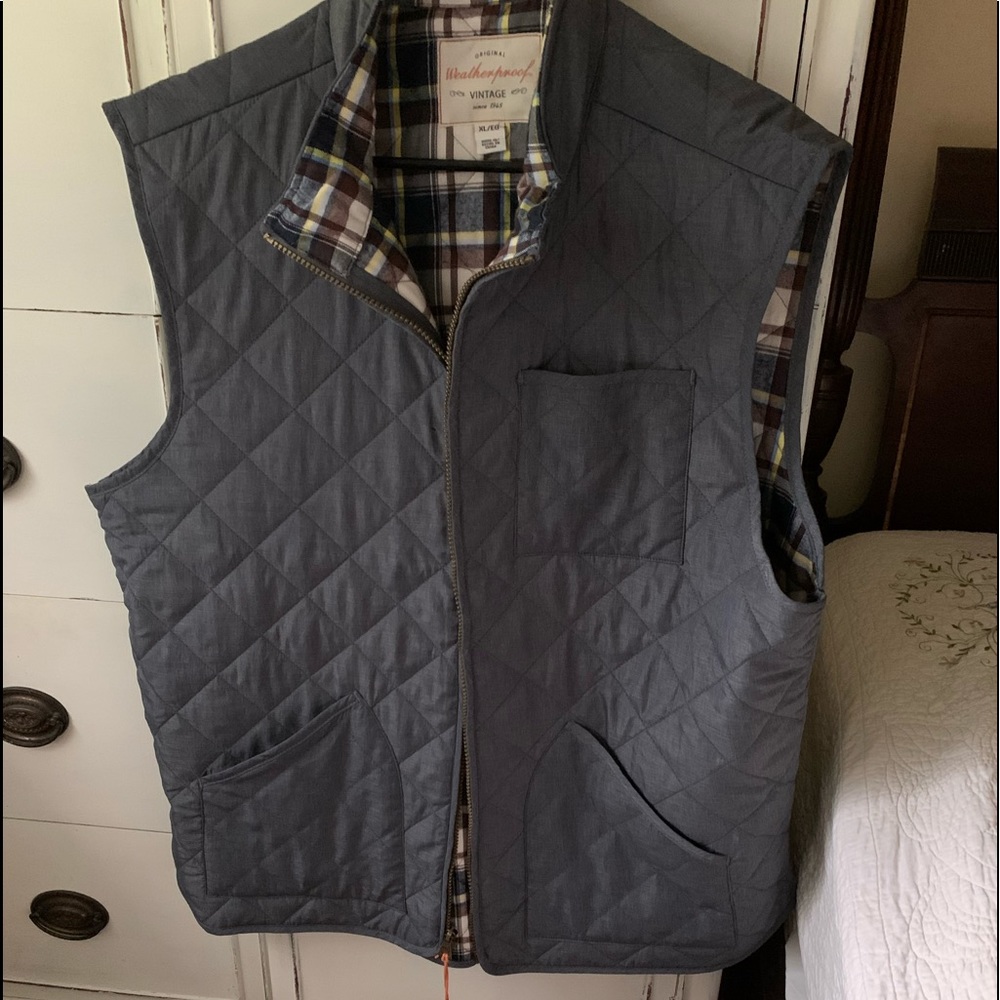 Grey weatherproof vintage light weight vest